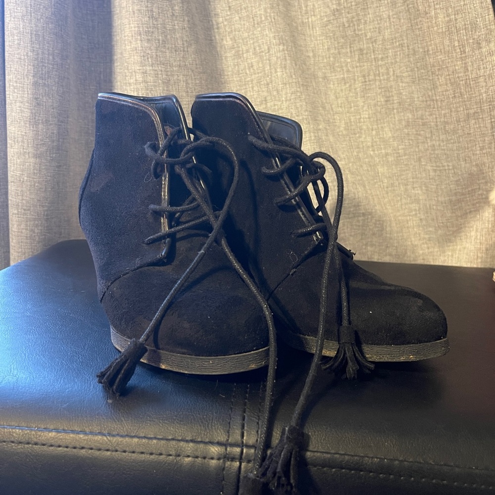 Heeled Wedges